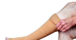 Roshan Bootun application of compression stockings